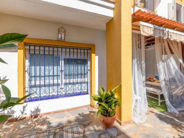 4 Slaapkamer Rijtjeshuis in San Pedro de Alcántara