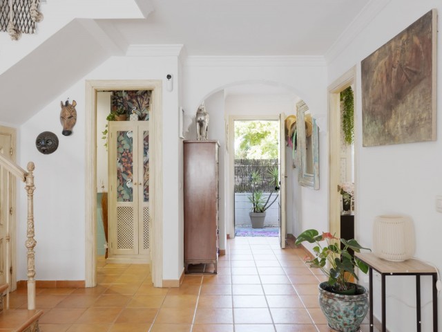 4 Slaapkamer Rijtjeshuis in San Pedro de Alcántara