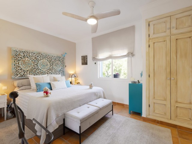 4 Slaapkamer Rijtjeshuis in San Pedro de Alcántara