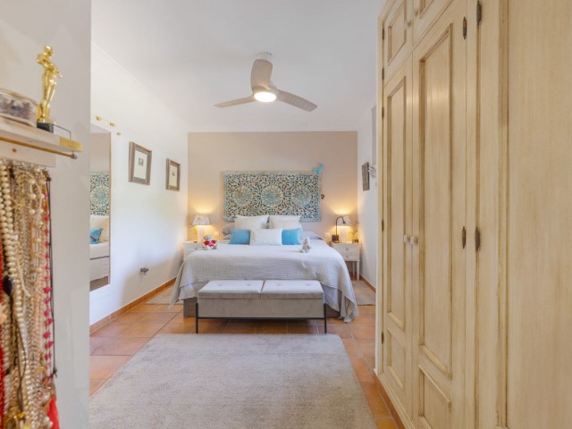 4 Slaapkamer Rijtjeshuis in San Pedro de Alcántara