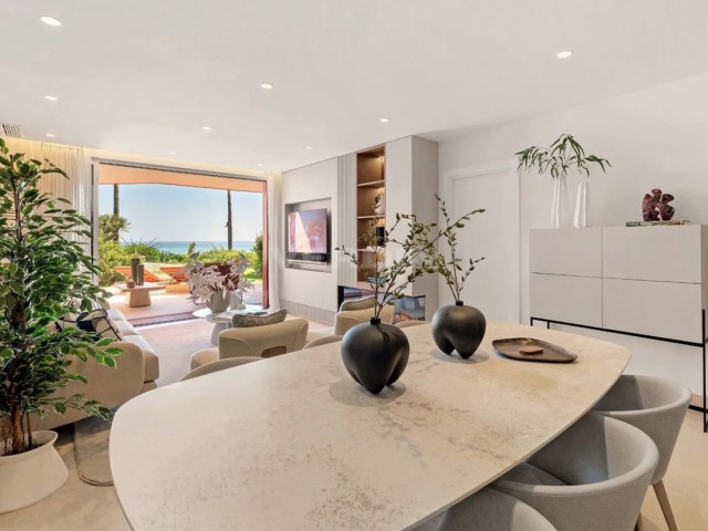 Appartement avec 3 Chambres  à Estepona