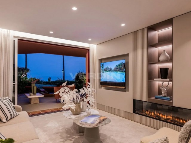 Appartement avec 3 Chambres  à Estepona