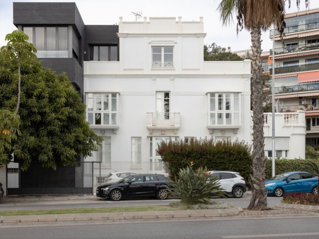 Apartamento con 2 Dormitorios  en Málaga