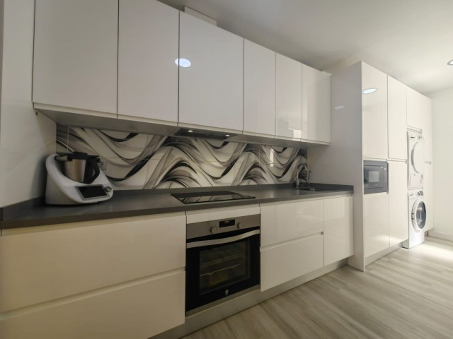 Appartement avec 3 Chambres  à Estepona