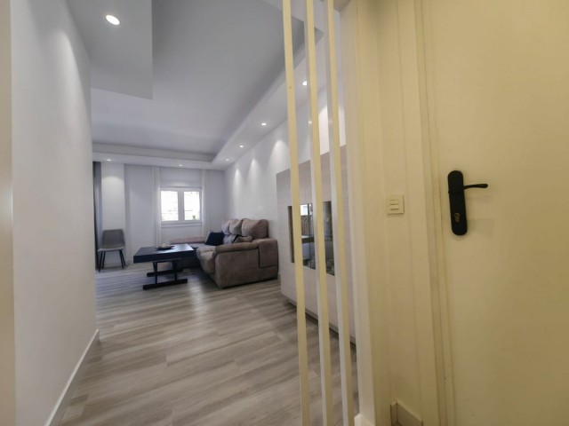 Appartement avec 3 Chambres  à Estepona