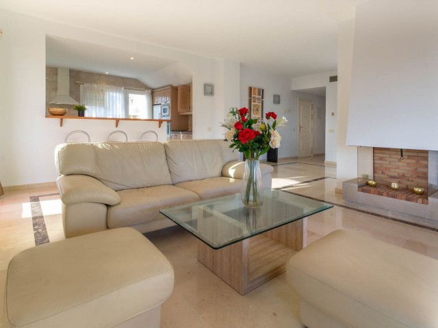 Penthouse, Artola, R5125918