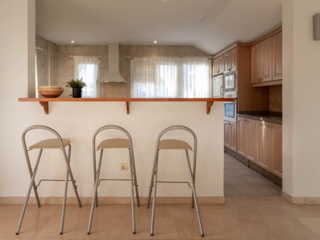 Penthouse, Artola, R5125918