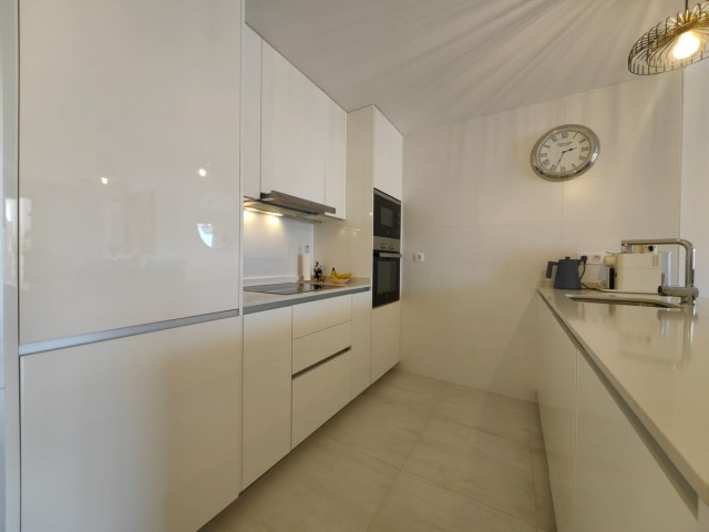 2 Bedrooms Apartment in Estepona
