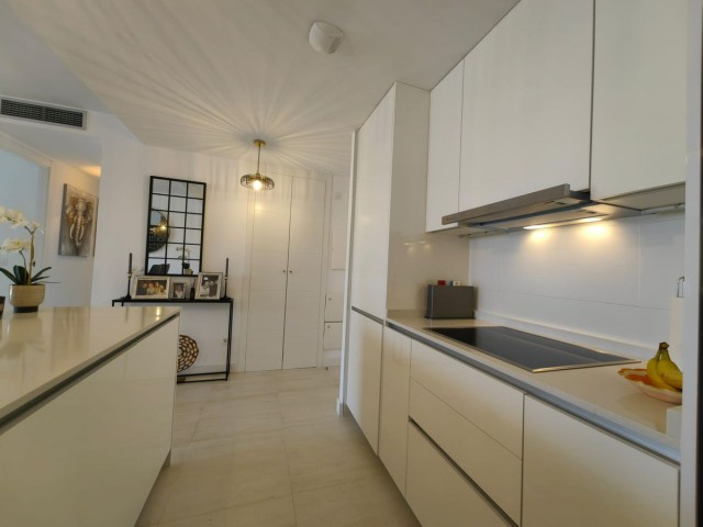 2 Bedrooms Apartment in Estepona