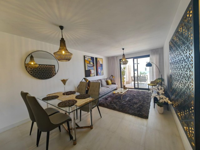 2 Bedrooms Apartment in Estepona