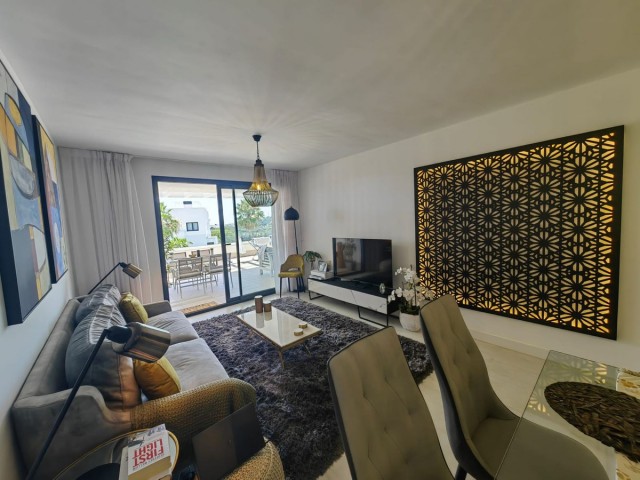 2 Bedrooms Apartment in Estepona