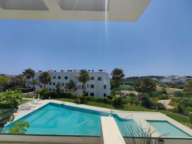 2 Bedrooms Apartment in Estepona