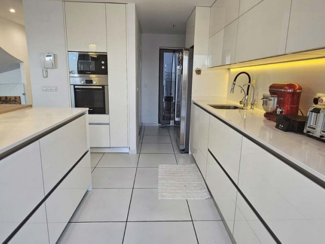 Villa avec 4 Chambres  à Benalmadena