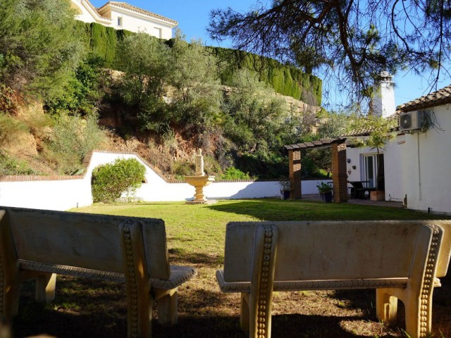 Villa avec 5 Chambres  à Mijas Golf