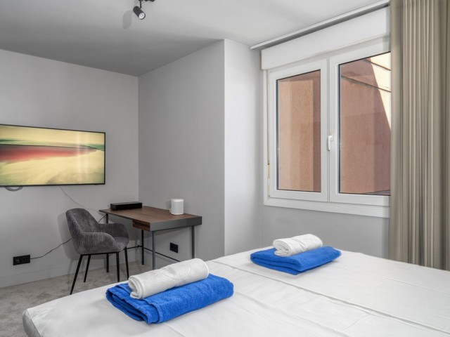 Penthouse avec 4 Chambres  à Fuengirola