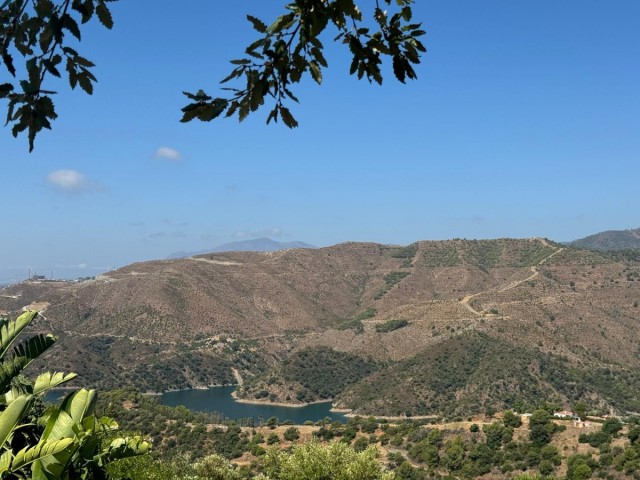 Villa avec 3 Chambres  à Istán