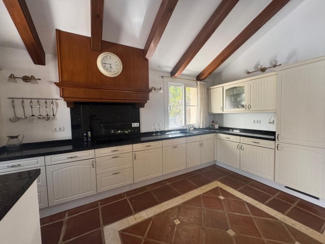 Villa avec 3 Chambres  à Istán