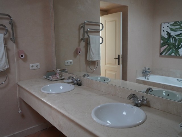 4 Slaapkamer Rijtjeshuis in Sotogrande Alto
