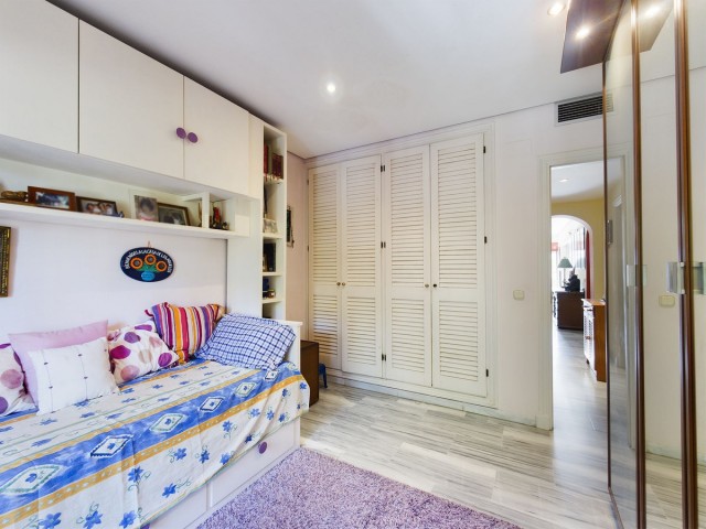 3 Soveroms Leilighet i Elviria