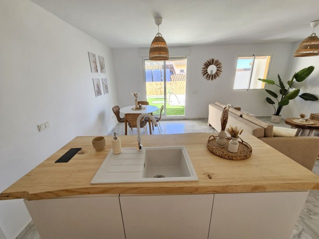 3 Slaapkamer Rijtjeshuis in Benalmadena Pueblo