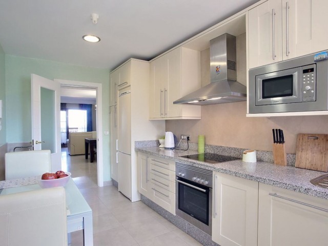 3 Bedrooms Apartment in Benahavís