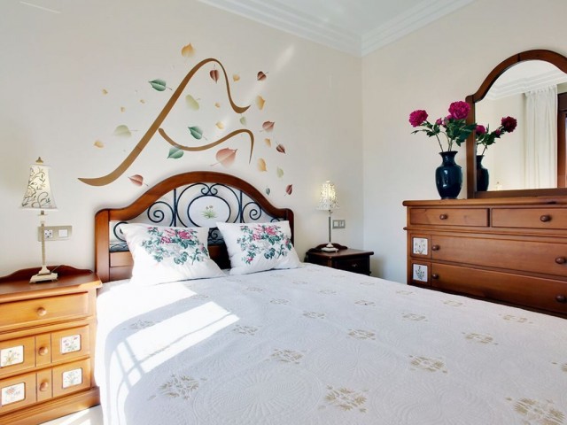 3 Bedrooms Apartment in Benahavís