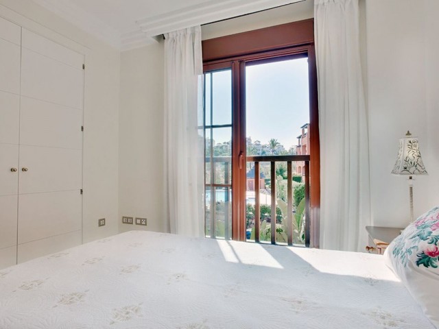 3 Bedrooms Apartment in Benahavís