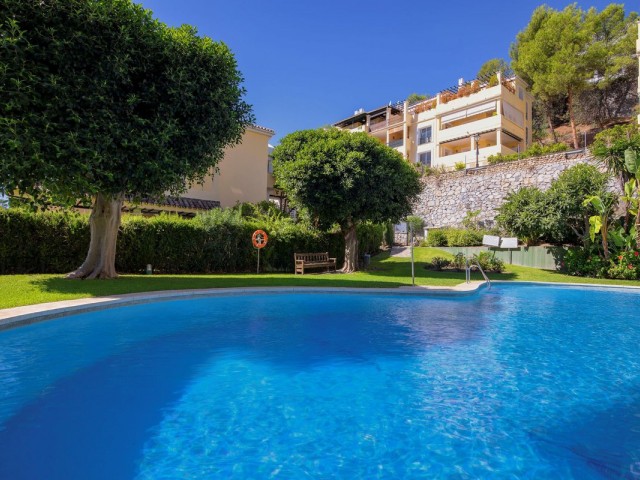 3 Bedrooms Apartment in Benahavís