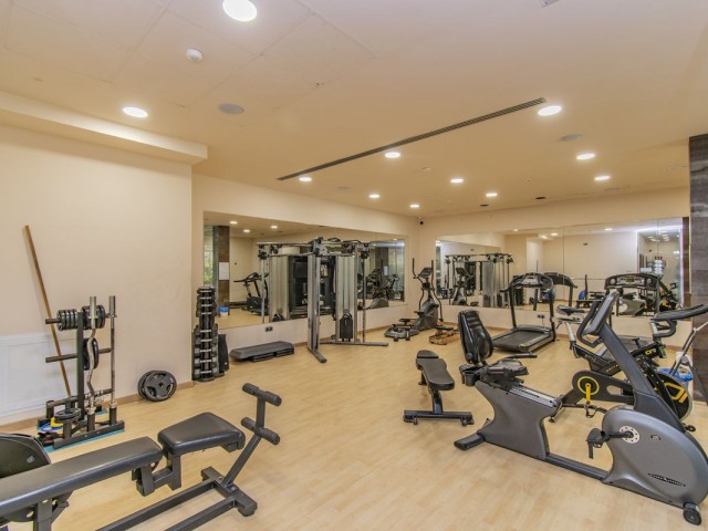 2 Bedrooms Apartment in Benahavís