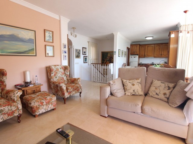 4 Schlafzimmer Villa in Nueva Andalucía