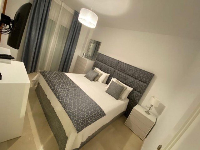 4 Schlafzimmer Apartment in Nueva Andalucía