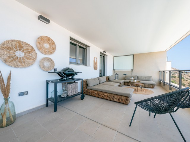 2 Bedrooms Apartment in Benalmadena