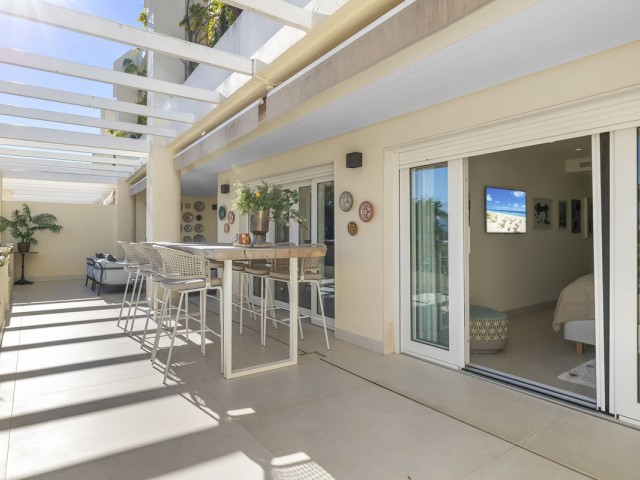 4 Makuuhuoneen Huoneisto Puerto Banús