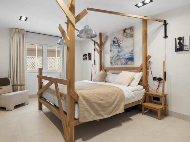 4 Makuuhuoneen Huoneisto Puerto Banús