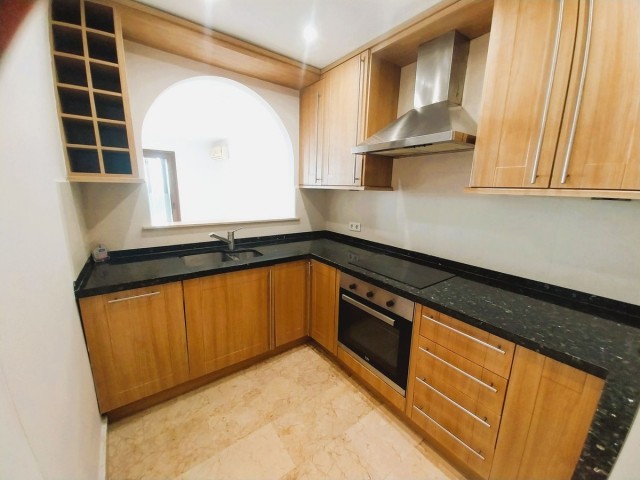 4 Bedrooms Townhouse in Calahonda