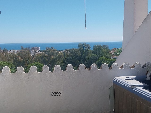 4 Bedrooms Townhouse in Calahonda