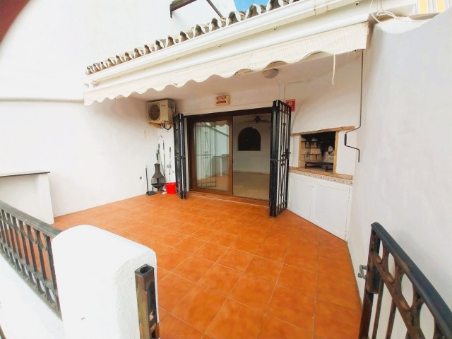 4 Bedrooms Townhouse in Calahonda