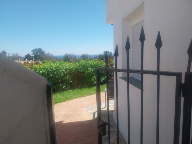 4 Bedrooms Townhouse in Calahonda