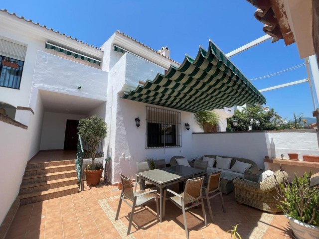 3 Schlafzimmer Reihenhaus in San Pedro de Alcántara
