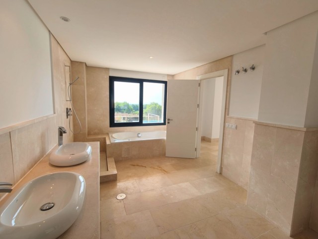 6 Slaapkamer Villa in Sotogrande Alto