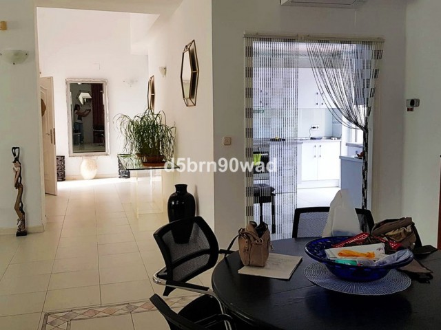3 Sovrums Villa i Marbella