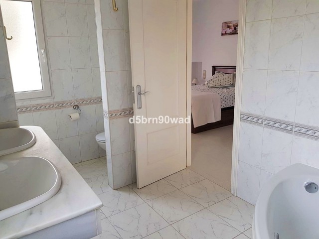 3 Sovrums Villa i Marbella