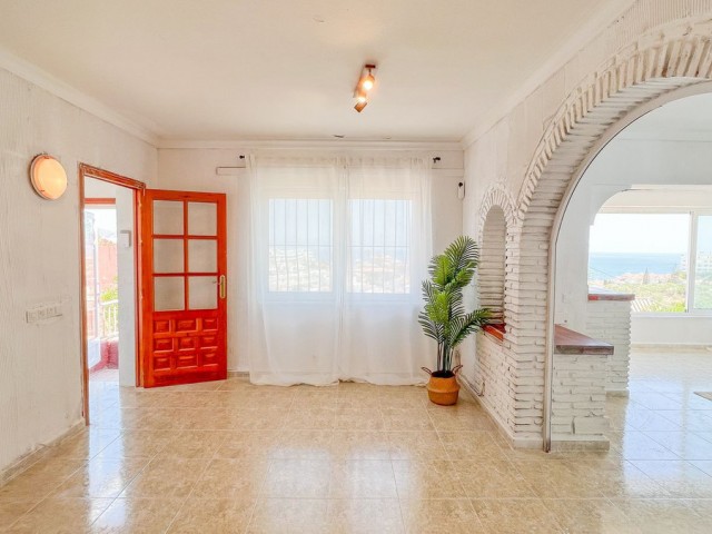 3 Bedrooms Villa in El Chaparral