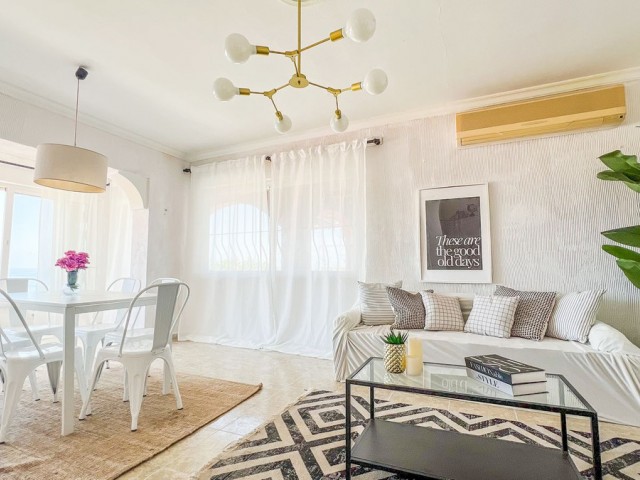 3 Bedrooms Villa in El Chaparral