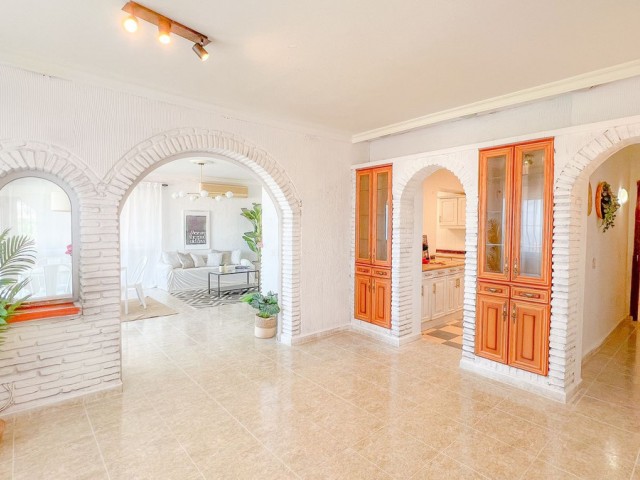 3 Bedrooms Villa in El Chaparral