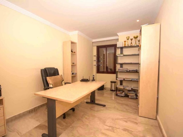 4 Slaapkamer Appartement in New Golden Mile