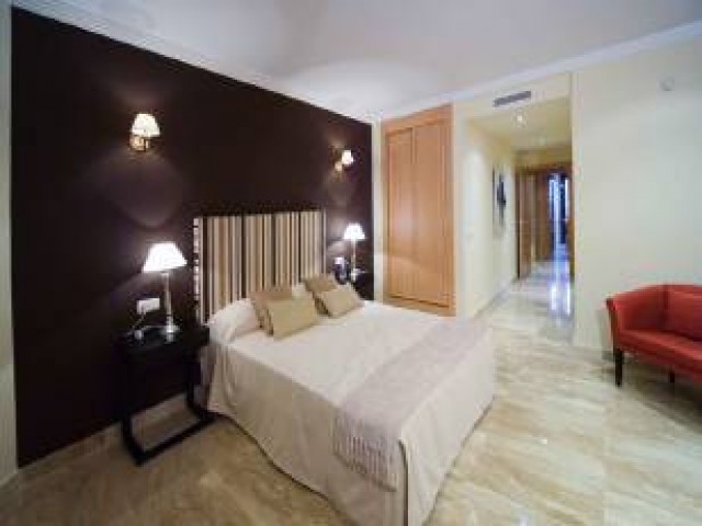 4 Bedrooms Apartment in New Golden Mile