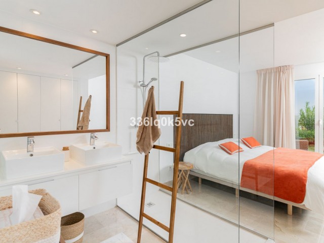 3 Bedrooms Apartment in Benahavís