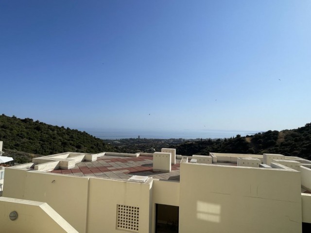 3 Soveroms Leilighet i Altos de los Monteros