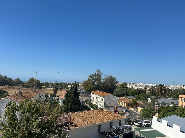 3 Bedrooms Apartment in Nueva Andalucía